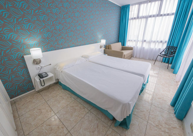 Imagen de la habitación del Hotel Checkin Concordia Playa. Foto 10