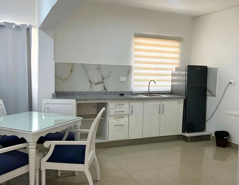 Imagen de la habitación del Hotel Checkin El Cortecito Beach. Foto 12