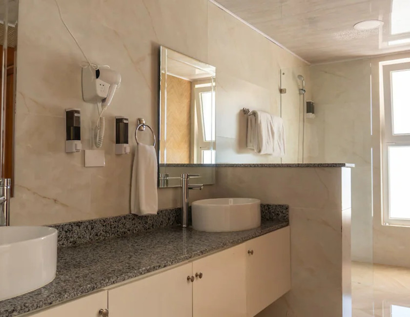 Imagen de los interiores del Hotel Checkin El Cortecito Beach. Foto 31