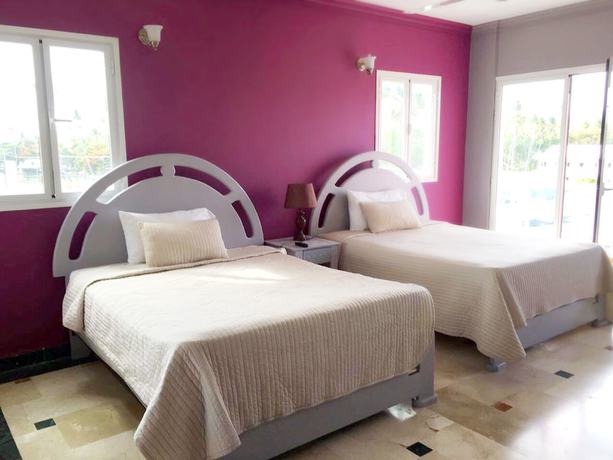 Imagen de la habitación del Hotel Checkin El Cortecito. Foto 3