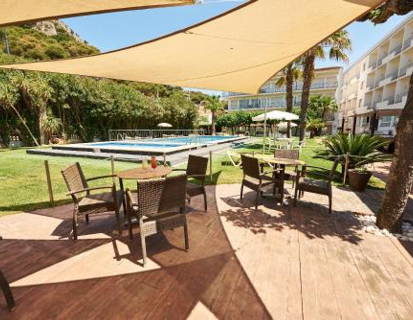 Imagen de los exteriores del Hotel Checkin Flamingo. Foto 56