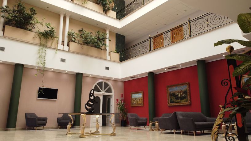 Imagen de los interiores del Hotel Checkin Madrid Parla. Foto 8