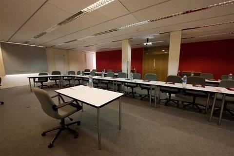 Imagen general del Hotel Checkin Montserrat. Foto 4