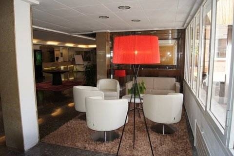 Imagen general del Hotel Checkin Montserrat. Foto 15