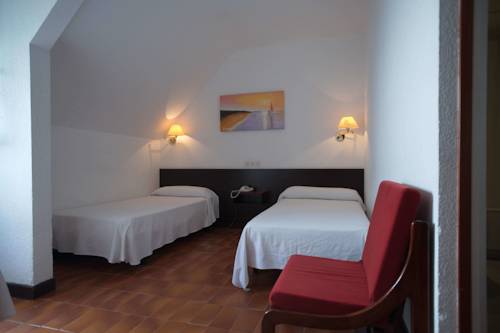 Imagen de la habitación del Hotel Checkin Torredembarra. Foto 3