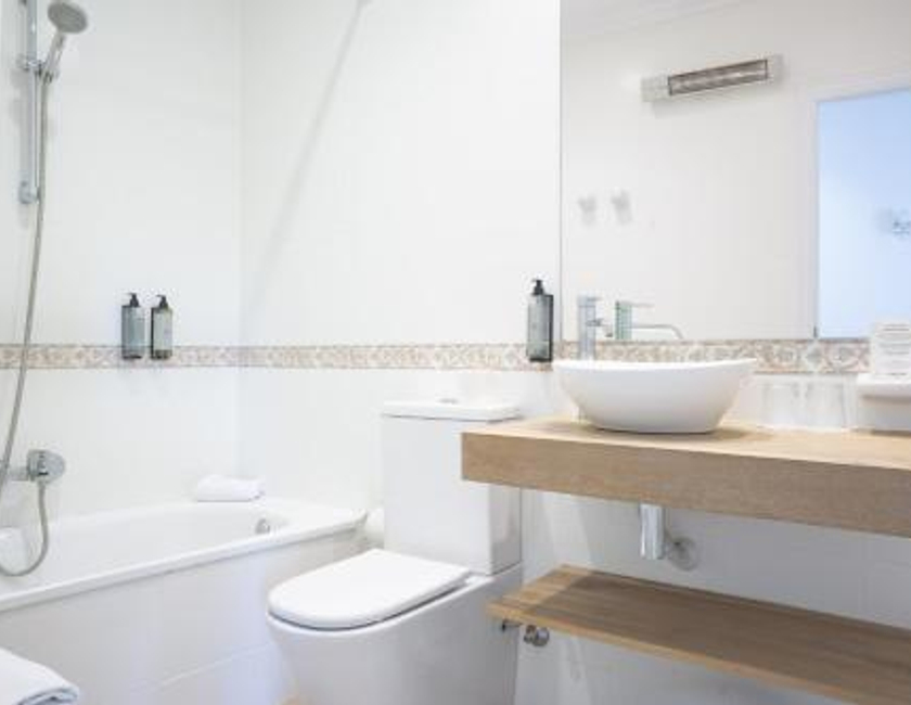 Imagen de la habitación del Hotel Checkin Valencia Ciscar. Foto 20