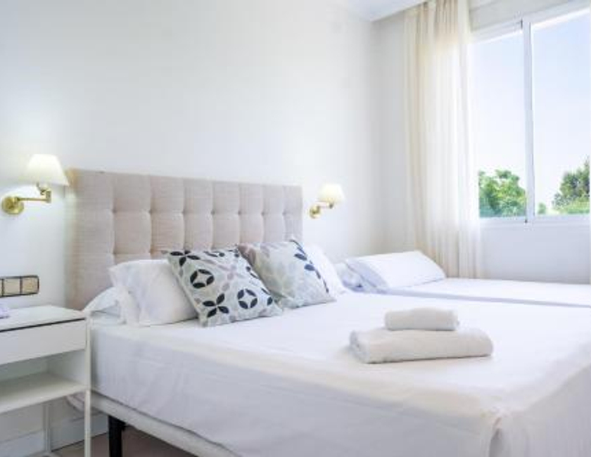 Imagen de la habitación del Hotel Checkin Valencia Ciscar. Foto 21