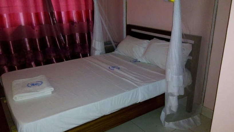 Imagen de la habitación del Hotel Checkpoint Inn. Foto 15