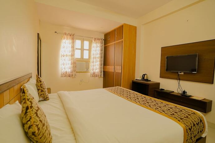 Imagen de la habitación del Hotel Cheelgadi. Foto 17