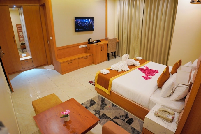Imagen de la habitación del Hotel Cheer Royale. Foto 2