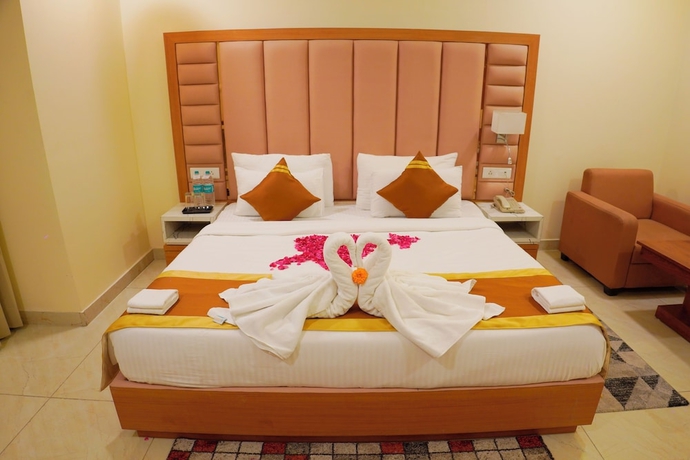 Imagen de la habitación del Hotel Cheer Royale. Foto 8