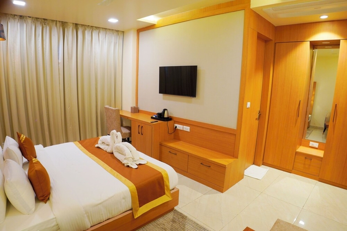 Imagen de la habitación del Hotel Cheer Royale. Foto 15