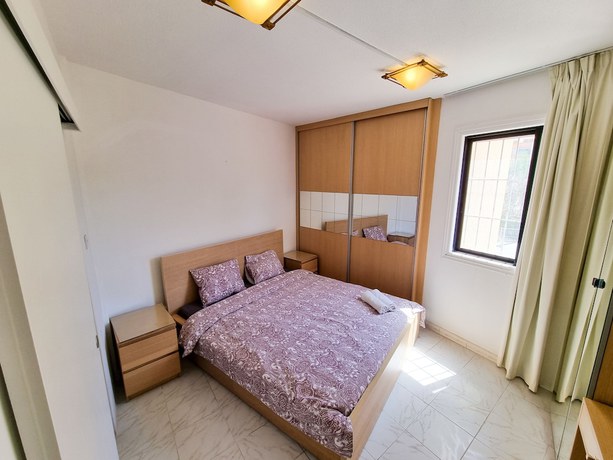 Imagen general del Hotel Cheer Up City Apartment. Foto 1