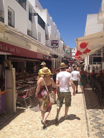 Imagen general del Hotel Cheerfulway Valmangude Jardim. Foto 2