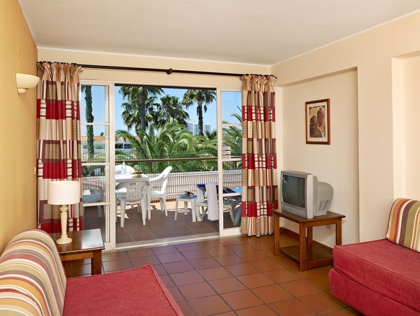 Imagen de los interiores del Hotel Cheerfulway Villa Alba. Foto 9