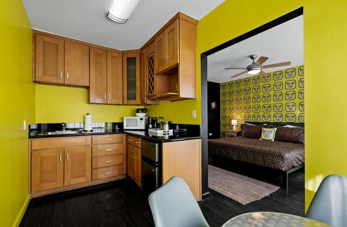 Imagen de la habitación del Hotel Cheetah. Foto 15