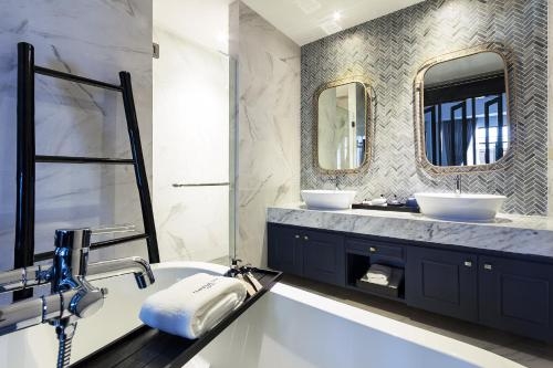 Imagen de la habitación del Hotel Cheeva Dee. Foto 8