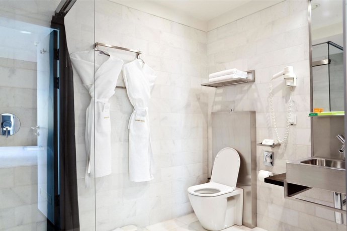 Imagen de la habitación del Hotel Chekhoff Moscow Curio Collection By Hilton. Foto 7