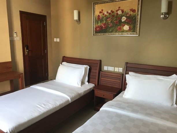 Imagen de la habitación del Hotel Chelsea, DAR ES SALAAM. Foto 13