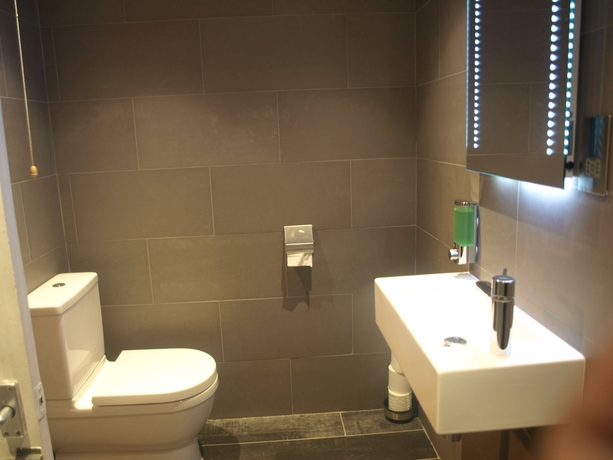 Imagen de la habitación del Hotel Chelsea House. Foto 12