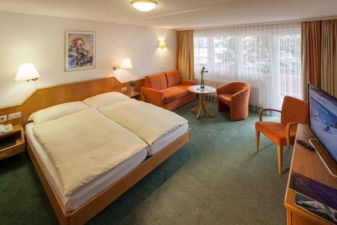 Imagen de la habitación del Hotel Chemin&eacute;e. Foto 12