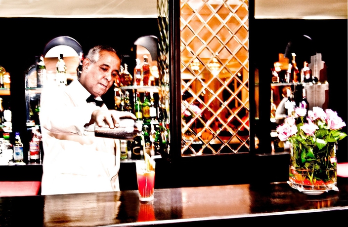 Imagen de los interiores del Hotel Chems. Foto 13