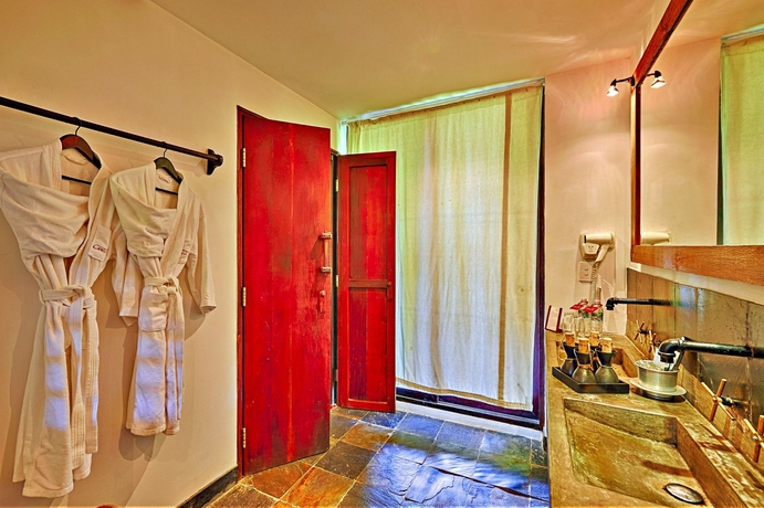 Imagen de la habitación del Hotel Chen Sea Resort and Spa. Foto 6