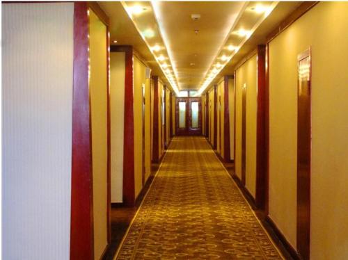 Imagen general del Hotel Chengde Huilong Tower. Foto 2