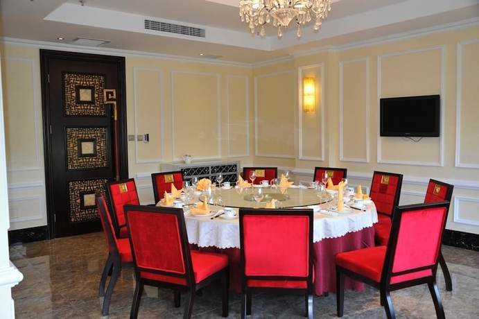 Imagen del bar/restaurante del Hotel Chengde Yiyuan Hotel. Foto 4