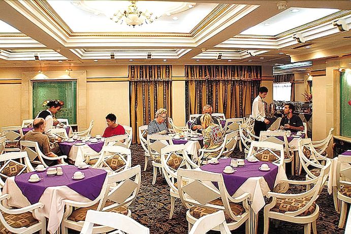 Imagen del bar/restaurante del Hotel Chengde Yunshan Hotel. Foto 3