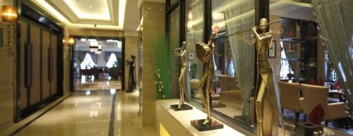 Imagen general del Hotel Chengde Ziyu International Holiday. Foto 3