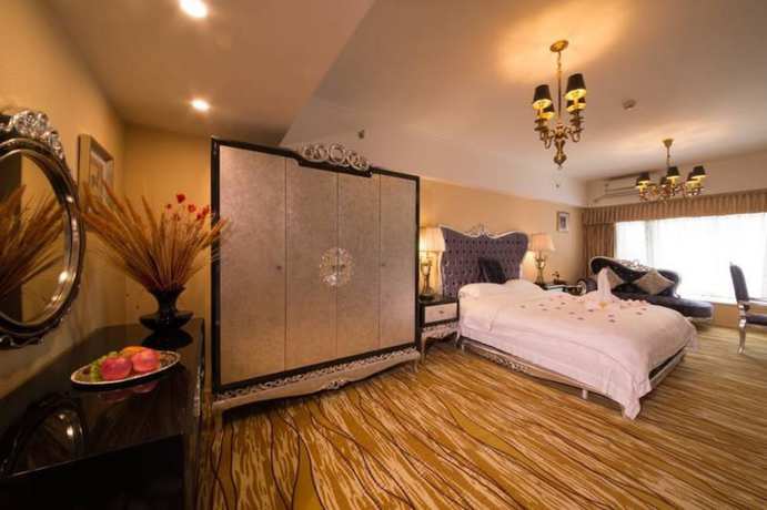 Imagen de la habitación del Hotel Chengdu Longhu Beach Hotel. Foto 12