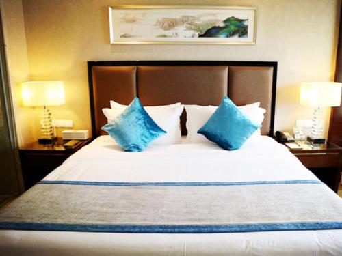 Imagen de la habitación del Hotel Chengdu Rising Butterfly. Foto 9