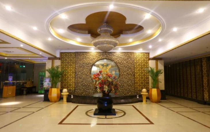 Imagen de los interiores del Hotel Chengdu Tianfu Pretty. Foto 17