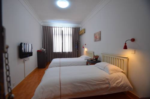 Imagen de la habitación del Hotel Chengdu Traffic. Foto 2