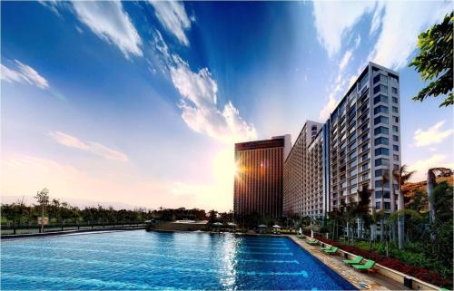 Imagen general del Hotel Chengjiang Hiya Holiday. Foto 3