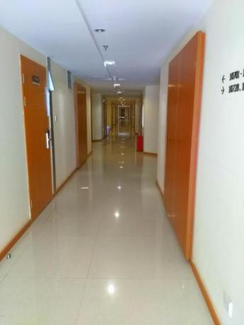 Imagen general del Hotel Chengjiang Hiya Holiday. Foto 4