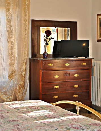 Imagen de la habitación del Hotel Chenno. Foto 14