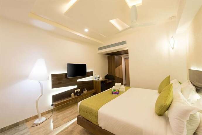 Imagen de la habitación del Hotel Chenthur Park. Foto 20
