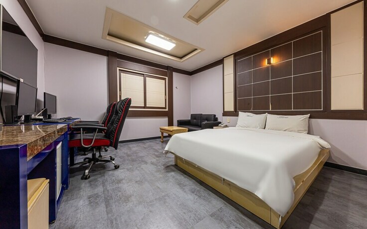 Imagen de la habitación del Hotel Cheonan Adonis. Foto 22