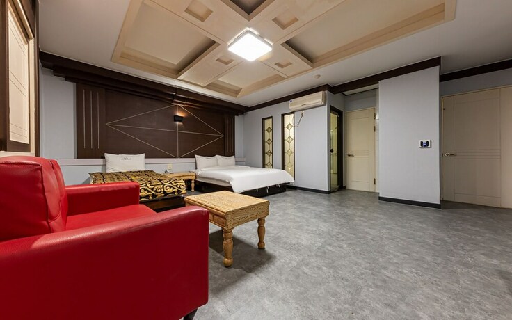 Imagen de la habitación del Hotel Cheonan Adonis. Foto 28