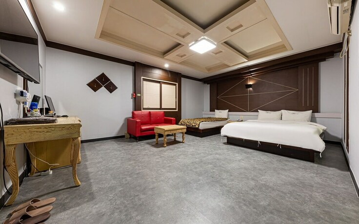 Imagen de la habitación del Hotel Cheonan Adonis. Foto 31
