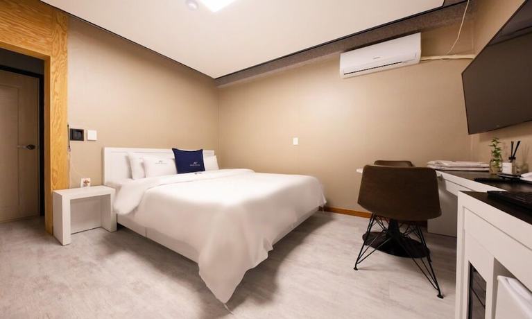 Imagen de la habitación del Hotel Cheonan Aone. Foto 3