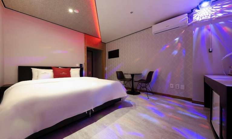 Imagen de la habitación del Hotel Cheonan Aone. Foto 8