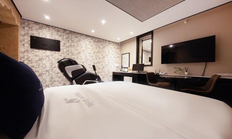Imagen de la habitación del Hotel Cheonan Aone. Foto 10