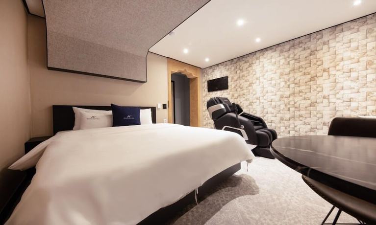 Imagen de la habitación del Hotel Cheonan Aone. Foto 11