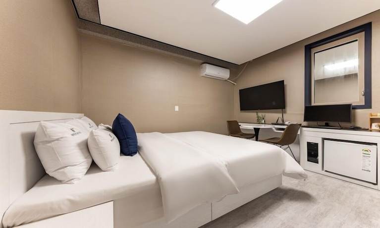 Imagen de la habitación del Hotel Cheonan Aone. Foto 16