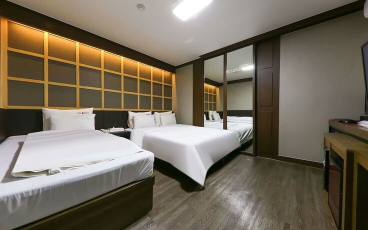 Imagen de la habitación del Hotel Cheonan Apple. Foto 12