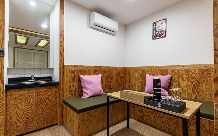 Imagen de la habitación del Hotel Cheonan Cafe. Foto 11