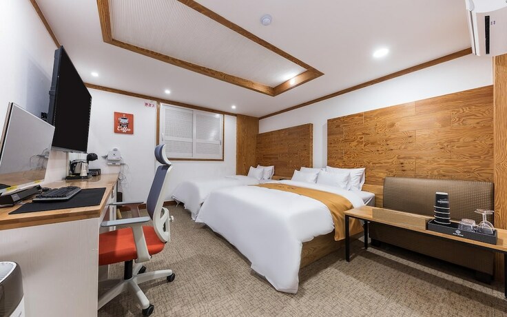Imagen de la habitación del Hotel Cheonan Cafe. Foto 16